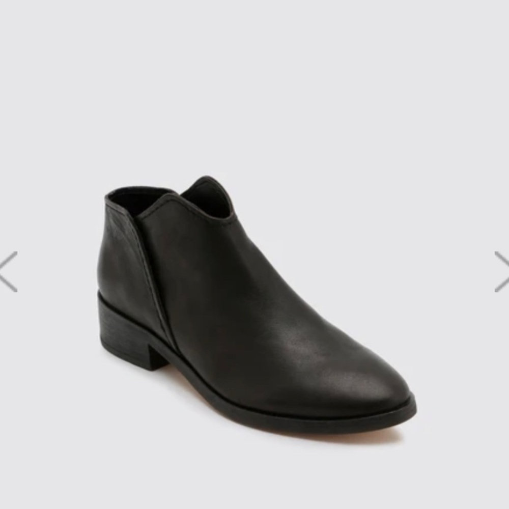 Trist Booties in Black- Dolce Vita